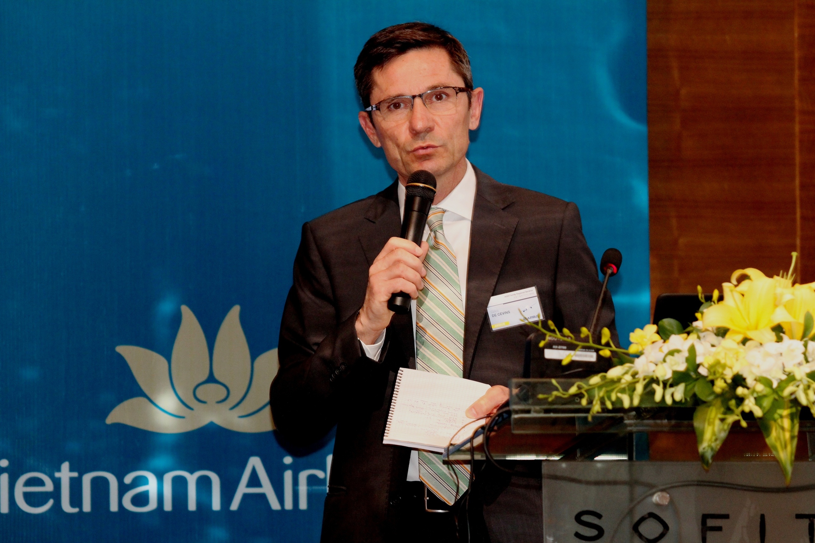 Chuyen gia 35 hang hang khong de xuat giai phap bay an toan hinh anh