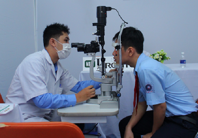 Hanh trinh 11 nam cham soc mat hoc duong hinh anh
