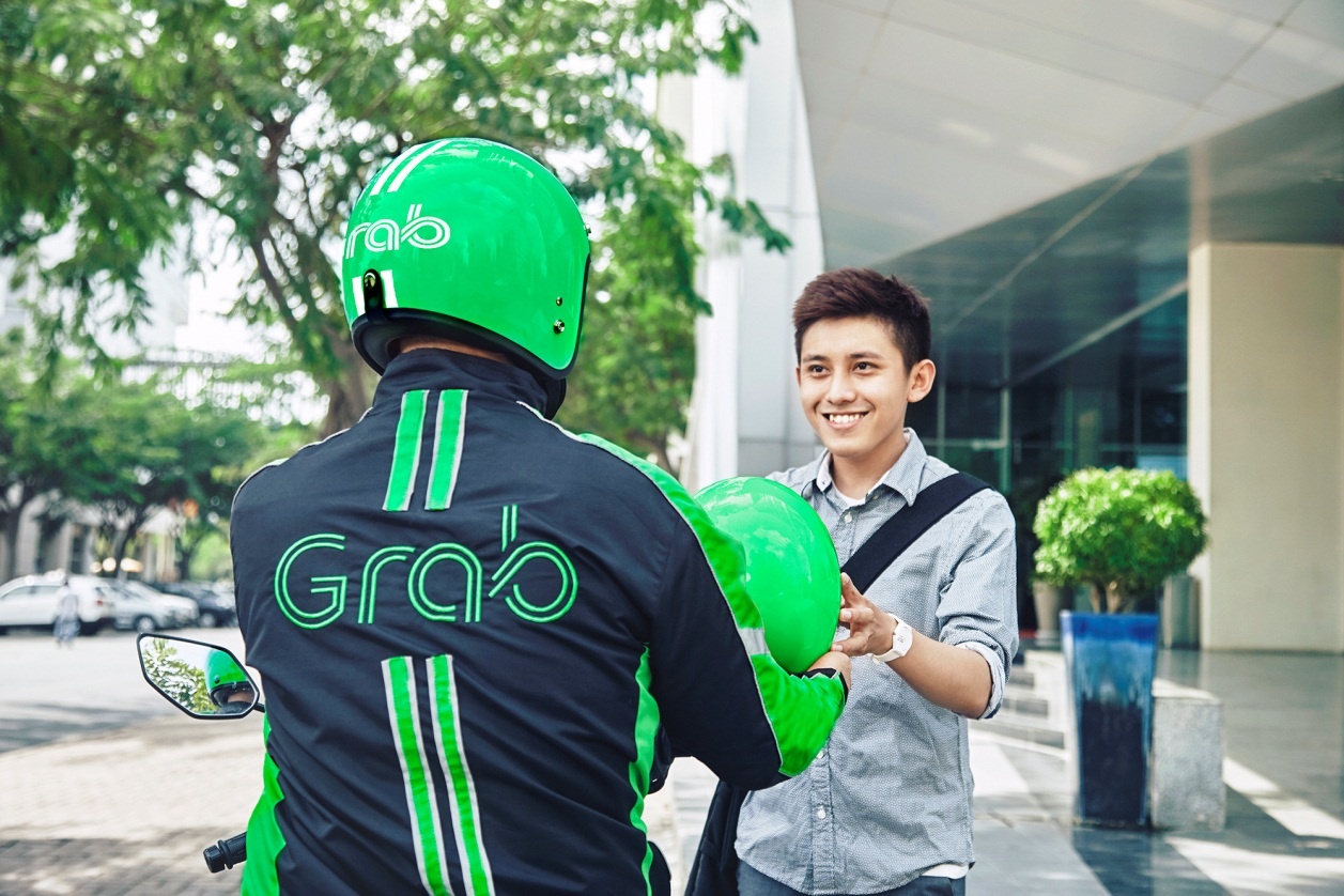 grabbike thay doi gia cuoc 21/4 anh 1