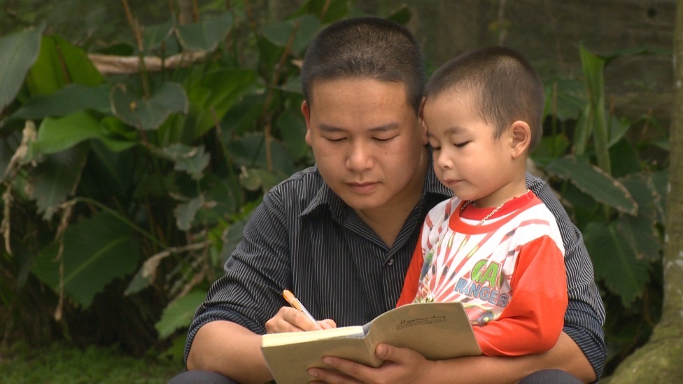 nhân vật nguyễn đình đua Hôm nay ai đến ảnh 2 nhan vat nguyen dinh dua Hom nay ai den anh 2