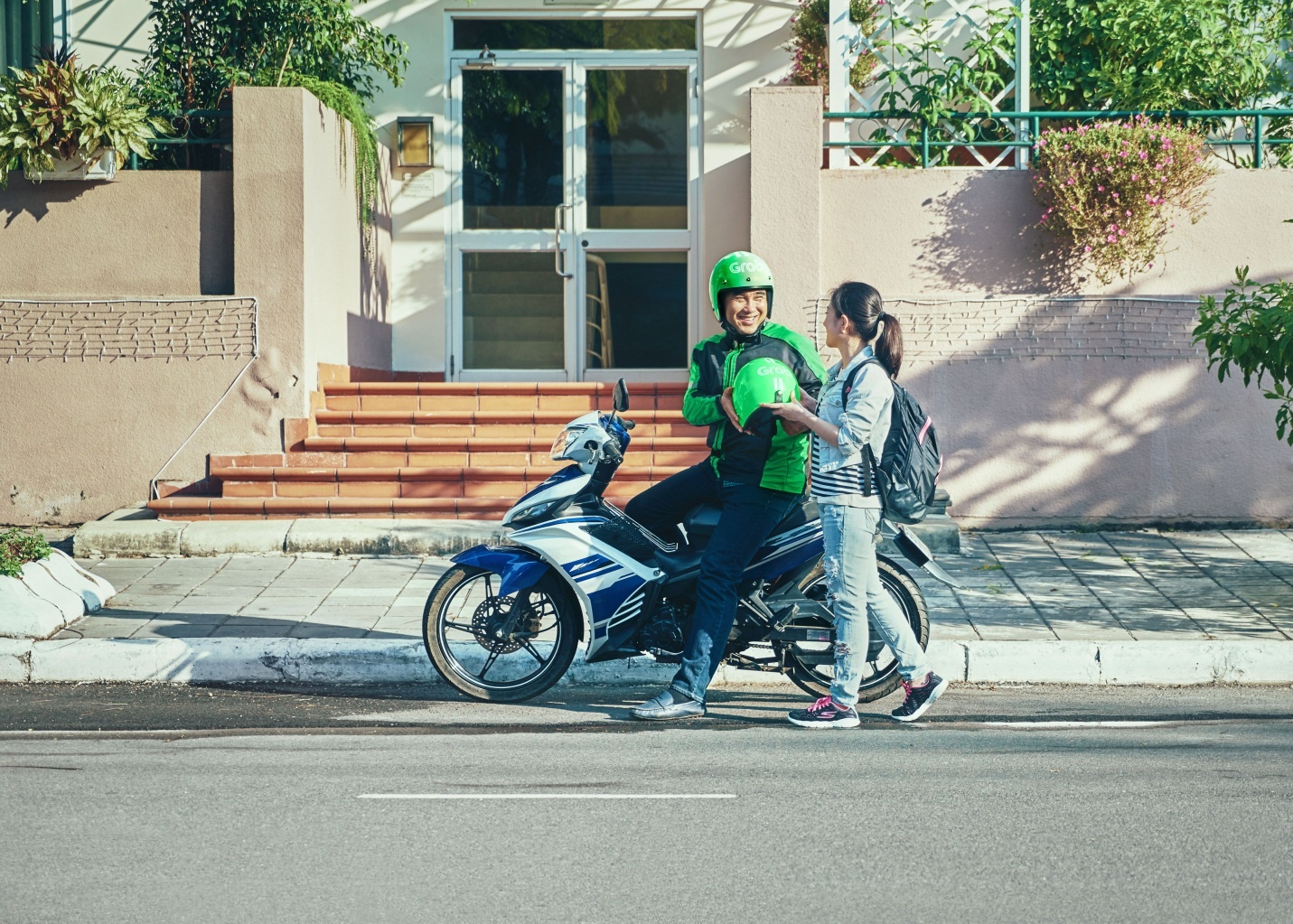 grabbike thay doi gia cuoc 21/4 anh 2