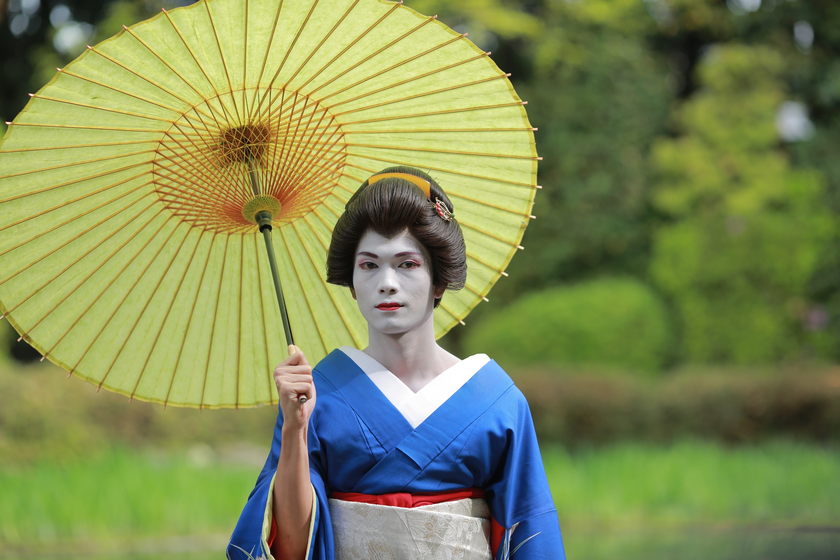 Big Daddy lam geisha anh 3