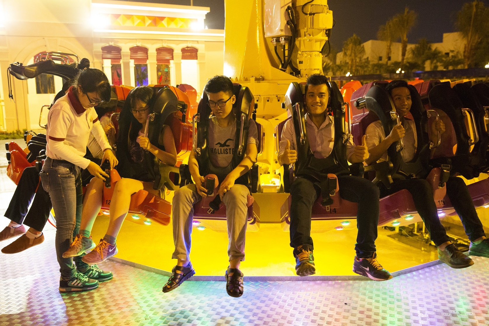 asia park ra mat tro choi singapore sling anh 3