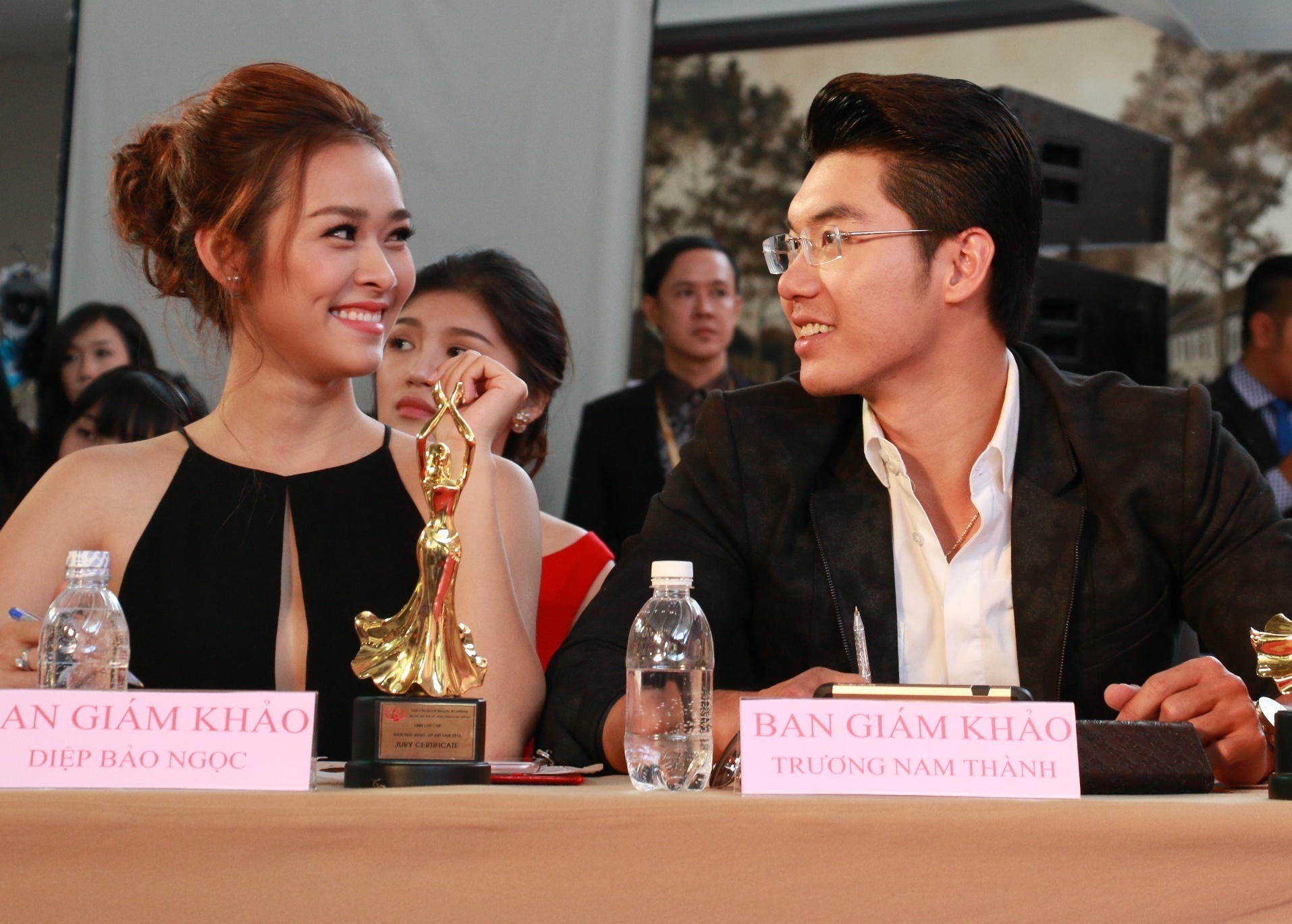 Diep Bao Ngoc, Truong Nam Thanh lan dau cung ngoi ghe nong hinh anh