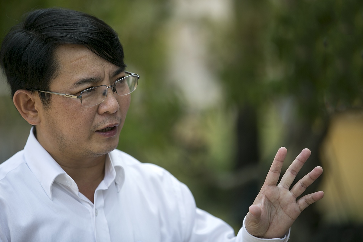 người dân lý sơn đổi giấy phép lái xe giữa biển ảnh 9 nguoi dan ly son doi giay phep lai xe giua bien anh 9