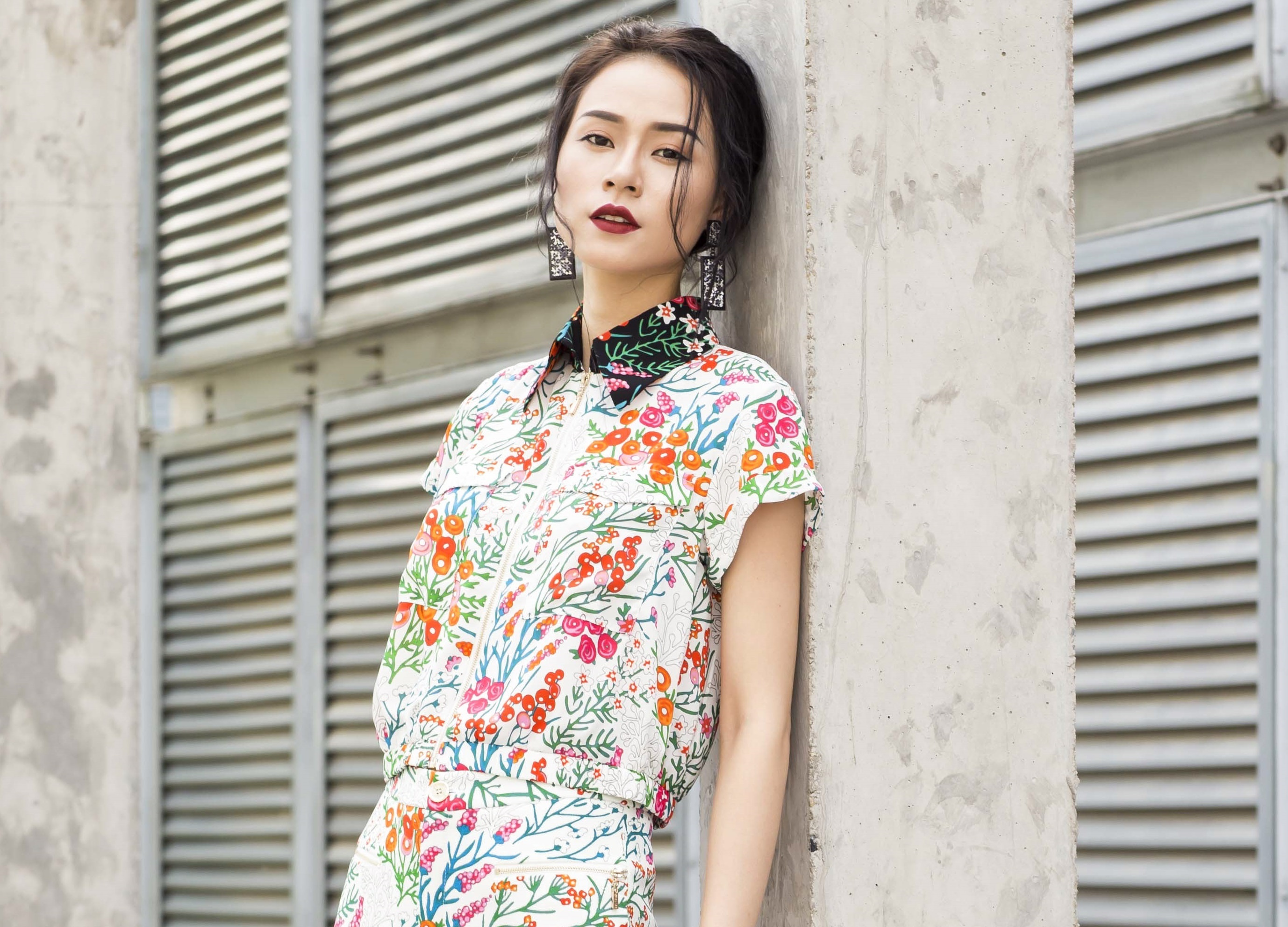 Lam moi tu do mua he voi BST ruc ro sac mau nhiet doi hinh anh