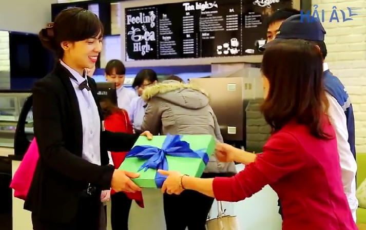 mua máy làm đá tặng quà hấp dẫn ảnh 5 mua may lam da tang qua hap dan anh 5