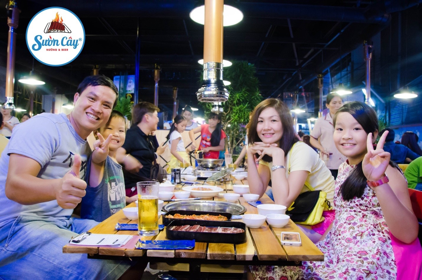 Thu vui am thuc ngay he tai quan nuong Suon Cay hinh anh