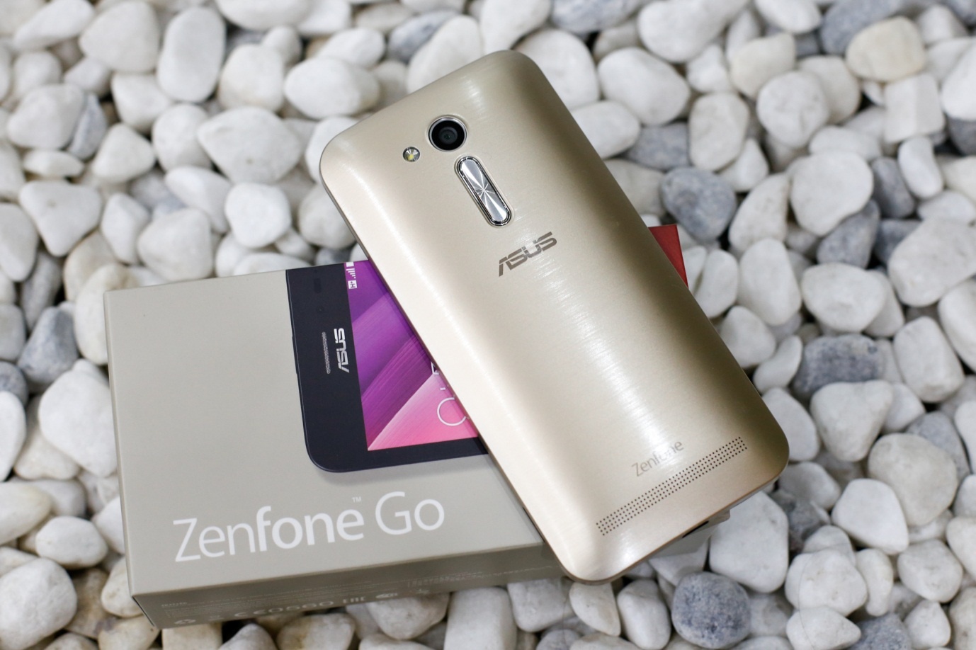 mua Zenfone Go 4.5 gia re anh 2