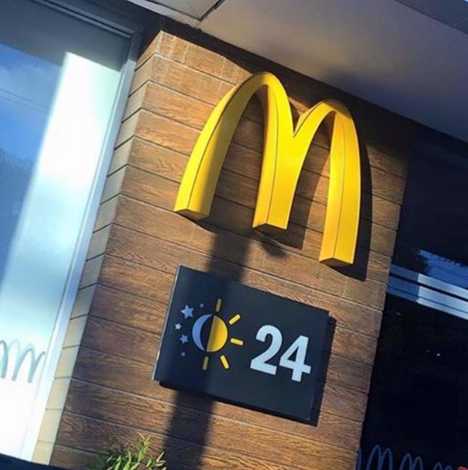 diem vui choi cuoi tuan o Sai Gon anh 9