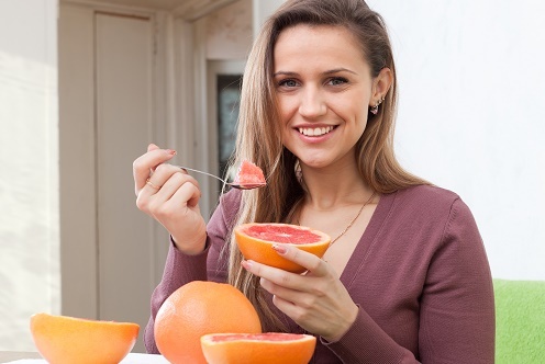 An buoi dung cach giup giam can hieu qua hinh anh