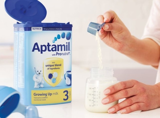 Mot so van de can luu y khi cham soc tre hinh anh