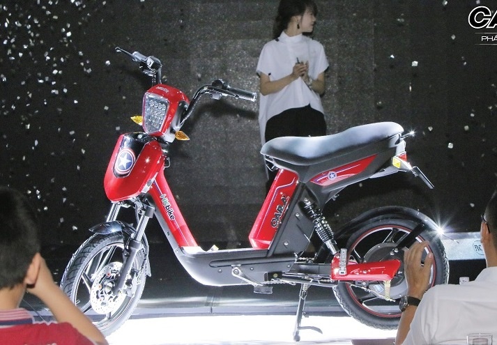 HKbike ban 6.300 xe dien trong mot ngay hinh anh