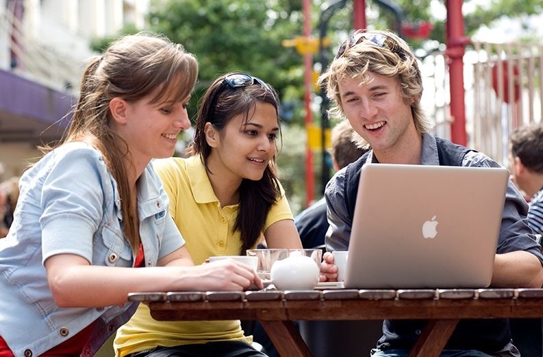 Hoc nganh quan tri nha hang, khach san tai New Zealand hinh anh