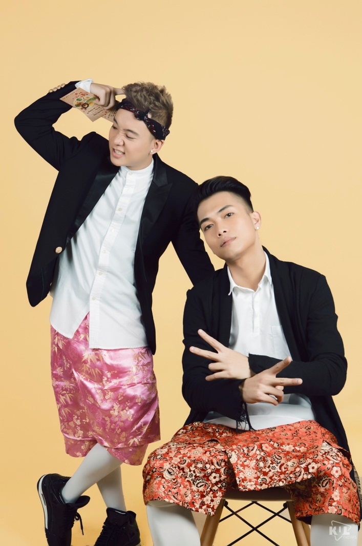 Cường Seven và bạn gái trượt nước ở Hà Nội ảnh 2 Cuong Seven va ban gai truot nuoc o Ha Noi anh 2