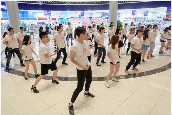 UC Browser đến Việt Nam với vũ điệu anh hùng lắc ảnh 3 UC Browser den Viet Nam voi vu dieu anh hung lac anh 3