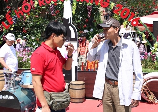 Thuong thuc vang chau Au tren dinh Ba Na Hills hinh anh