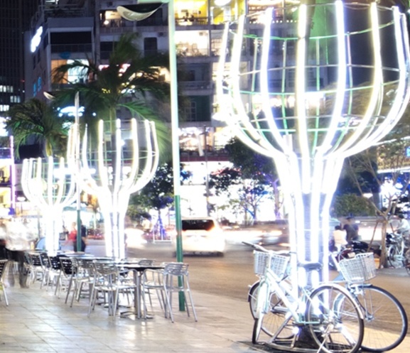 Pho di bo khac la qua ong kinh Prime X Max va Prime X Grand hinh anh