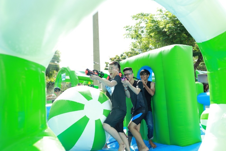 duong truot nuoc khong lo tren pho anh 5