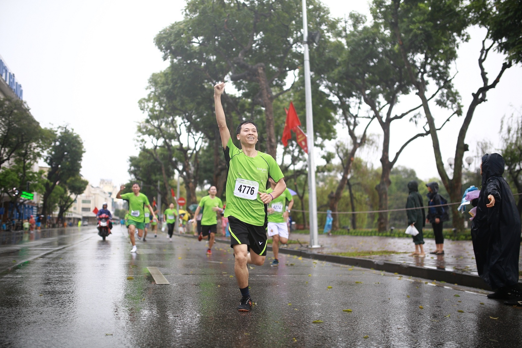 3.000 nguoi chay vi cuoc song xanh, sach dep hinh anh