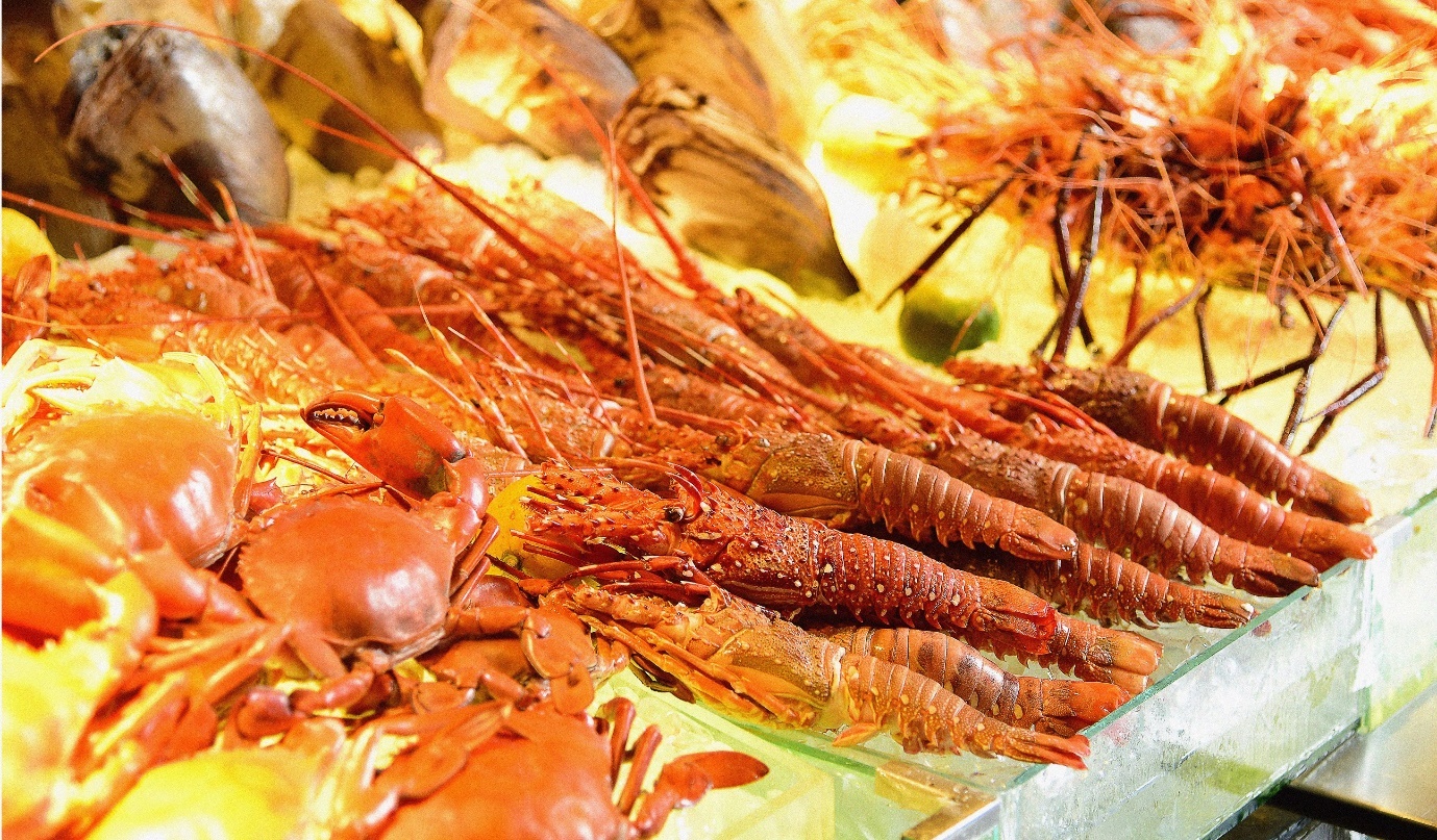 buffet hai san va tom hum o Sai Gon anh 4