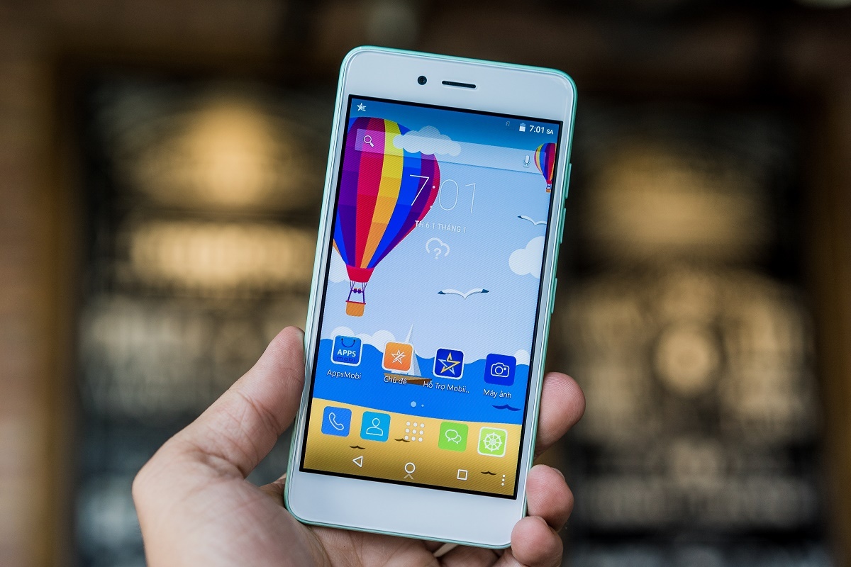 LAI Yuna C: Smartphone 7 mau pastel, man hinh cong 2,5D hinh anh