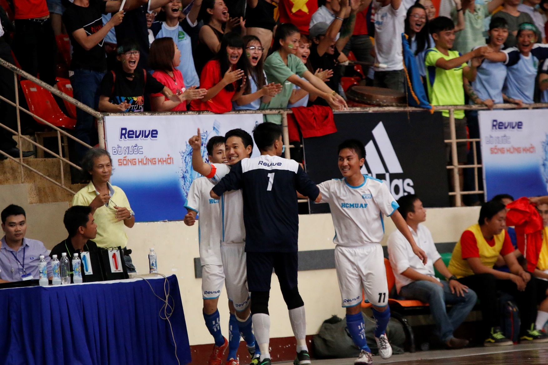 Futsal sinh viên 2016 ảnh 2 Futsal sinh vien 2016 anh 2