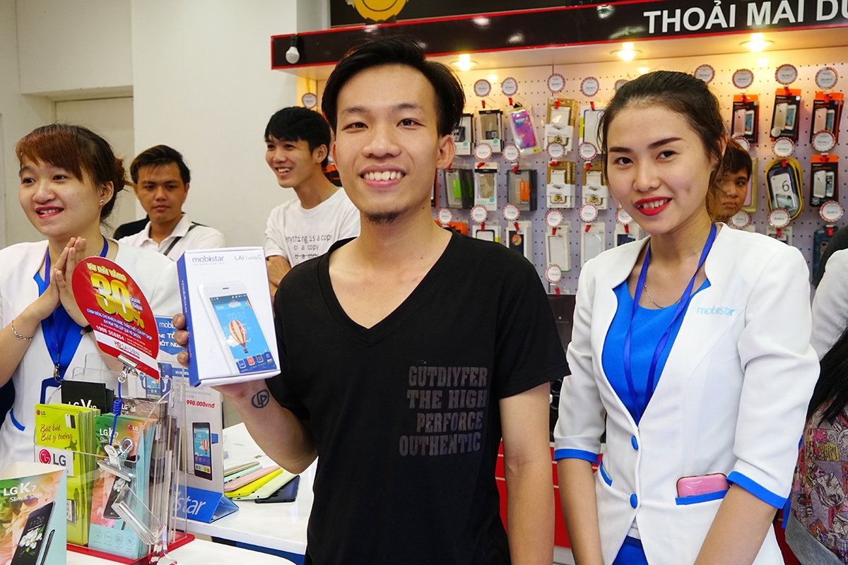 su kien Chao shinh tuoi cua Mobiitar anh 4