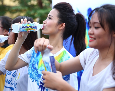 ngày hội hứng khởi cùng 7UP Revive ảnh 3 ngay hoi hung khoi cung 7UP Revive anh 3