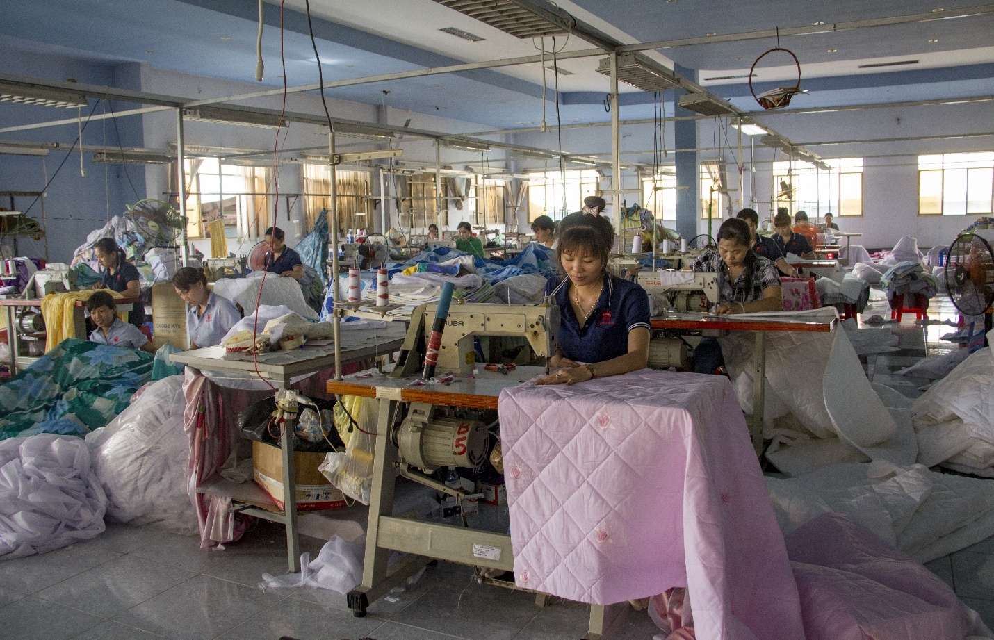 Nem Van Thanh tiep tuc san xuat sau su co hoa hoan hinh anh