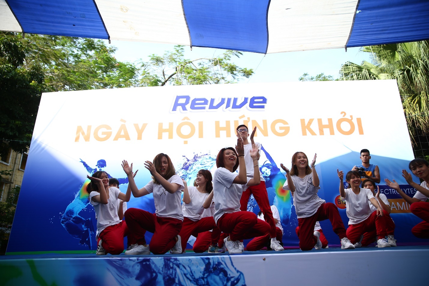 ngày hội hứng khởi cùng 7UP Revive ảnh 10 ngay hoi hung khoi cung 7UP Revive anh 10