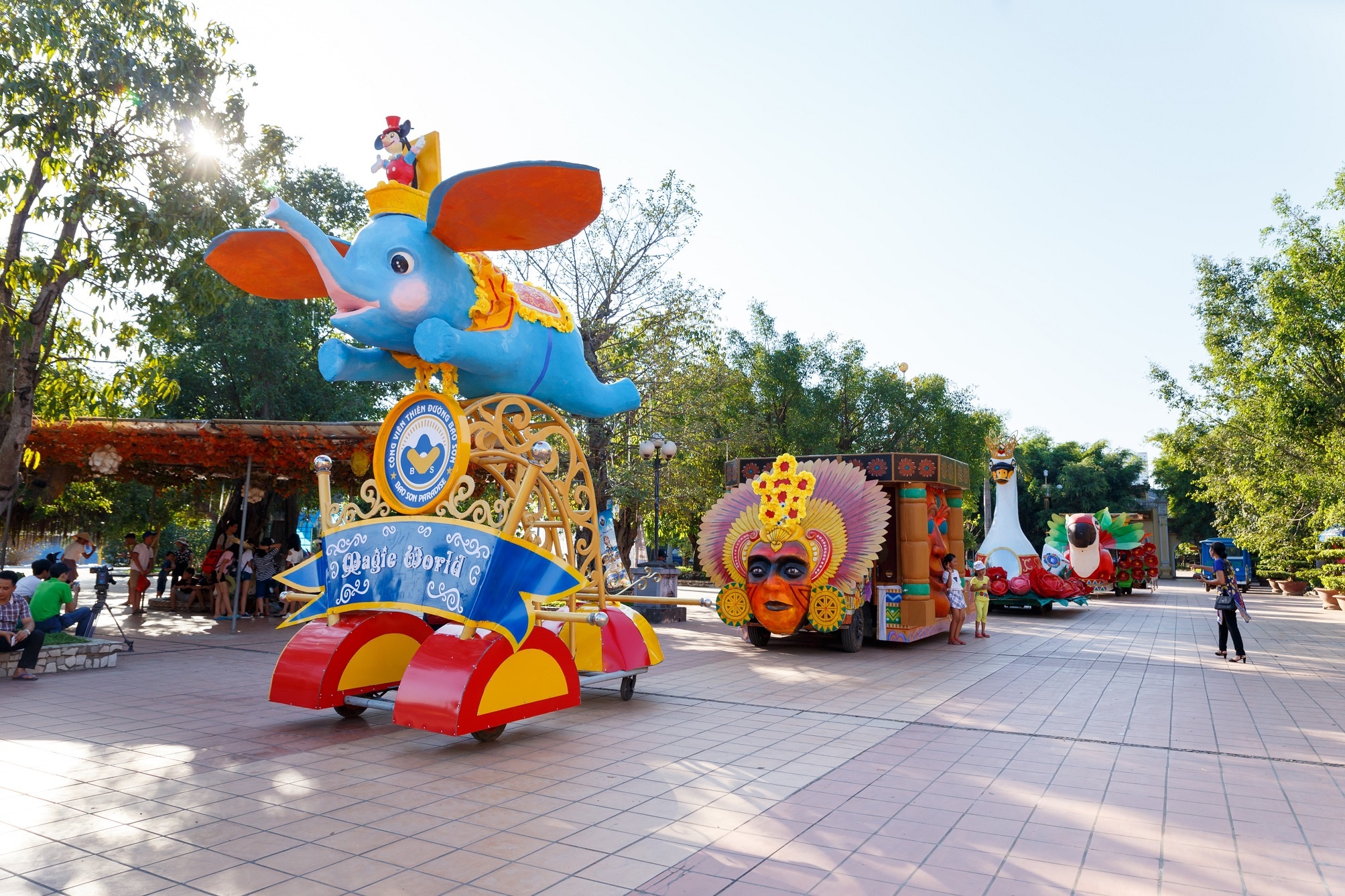 Lễ hội cổ tích tại Hà Nội ảnh 3 Le hoi co tich tai Ha Noi anh 3