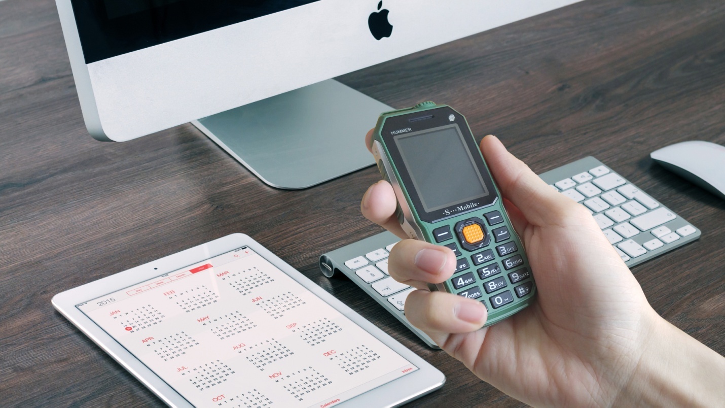 điện thoại S-mobile Hummer pin chờ 30 ngày ảnh 3 dien thoai S-mobile Hummer pin cho 30 ngay anh 3