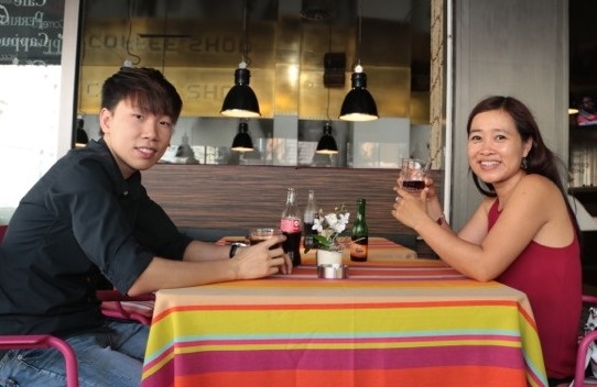 Du hoc nganh du lich khach san tai Luzern, Thuy Si hinh anh