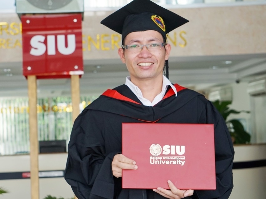 Sinh vien quan tri du lich thanh chu doanh nghiep tu 0 dong hinh anh