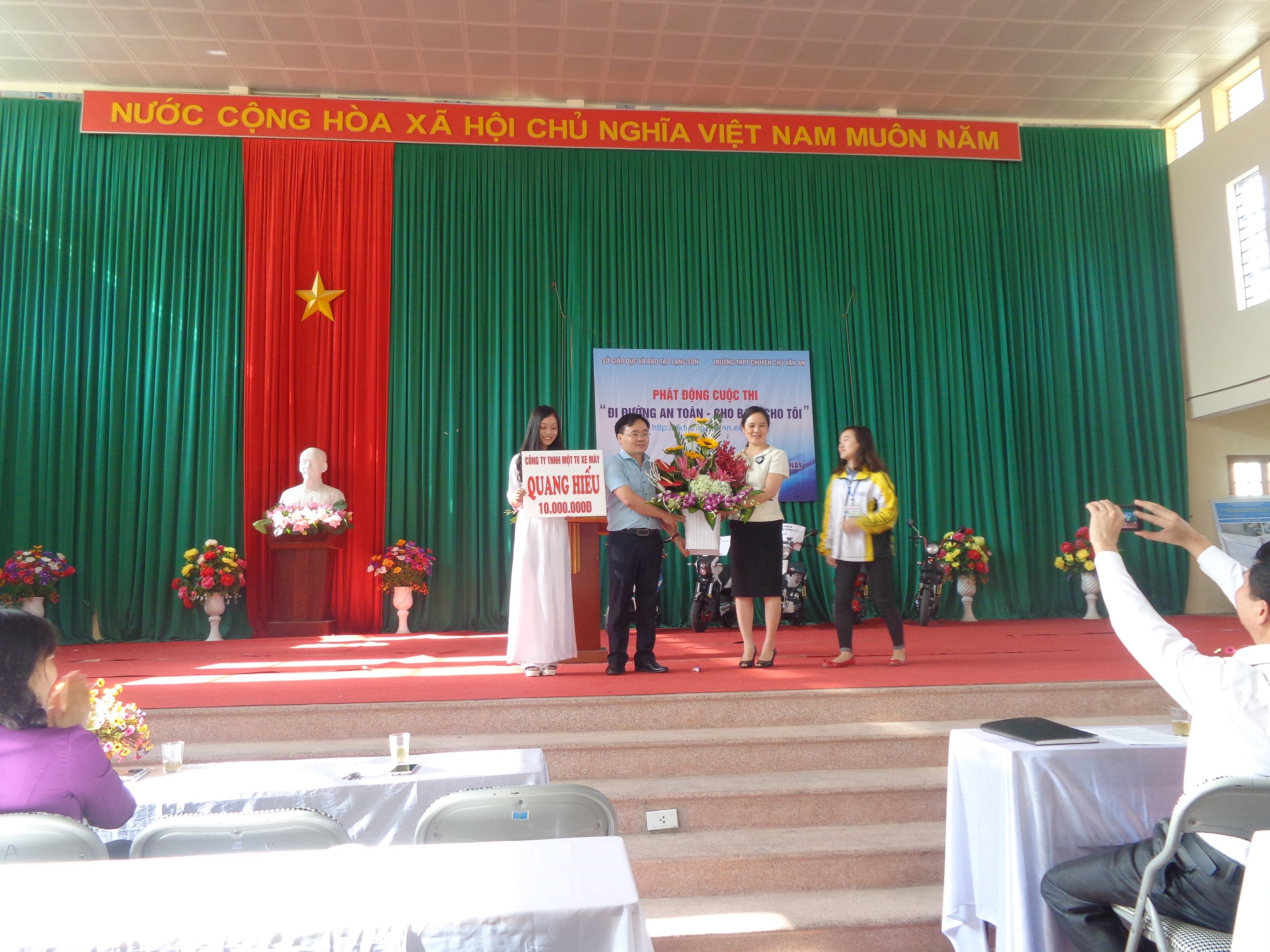 Cty Dectech tổ chức thi ATGT ảnh 5 Cty Dectech to chuc thi ATGT anh 5
