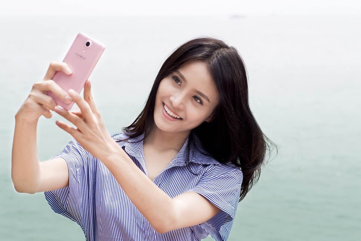 smartphone LAI Yuna S chuyen selfie anh 2