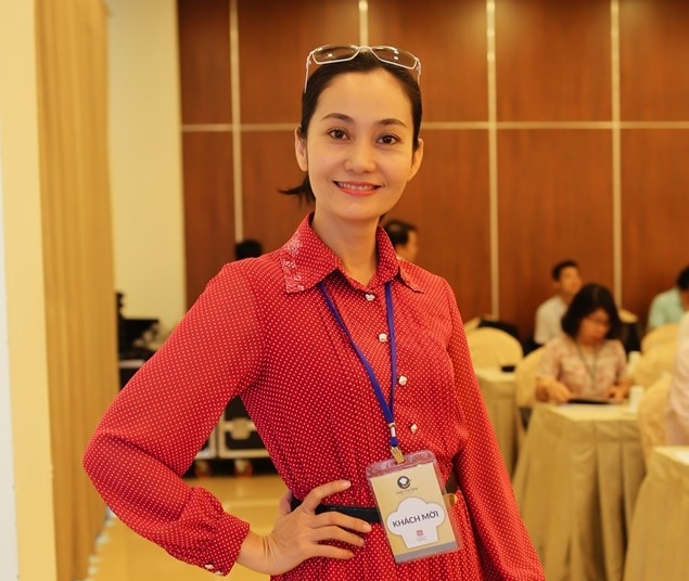 Dien vien Hanh Thuy: Toi say me cac gia vi o Chiec thia vang hinh anh