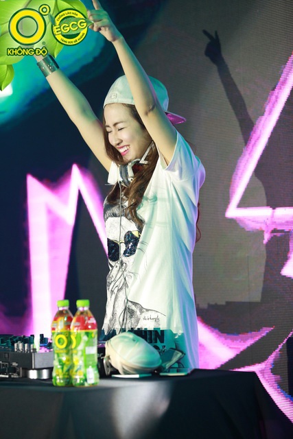 Giai nhiet mua he,  Tan Hiep Phat,  Son Tung M-TP anh 2