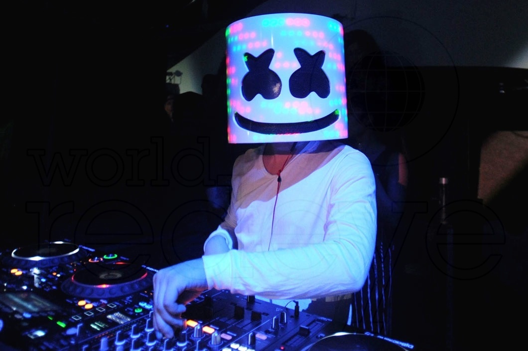 buổi biểu diễn của Marshmello  ảnh 1 buoi bieu dien cua Marshmello anh 1
