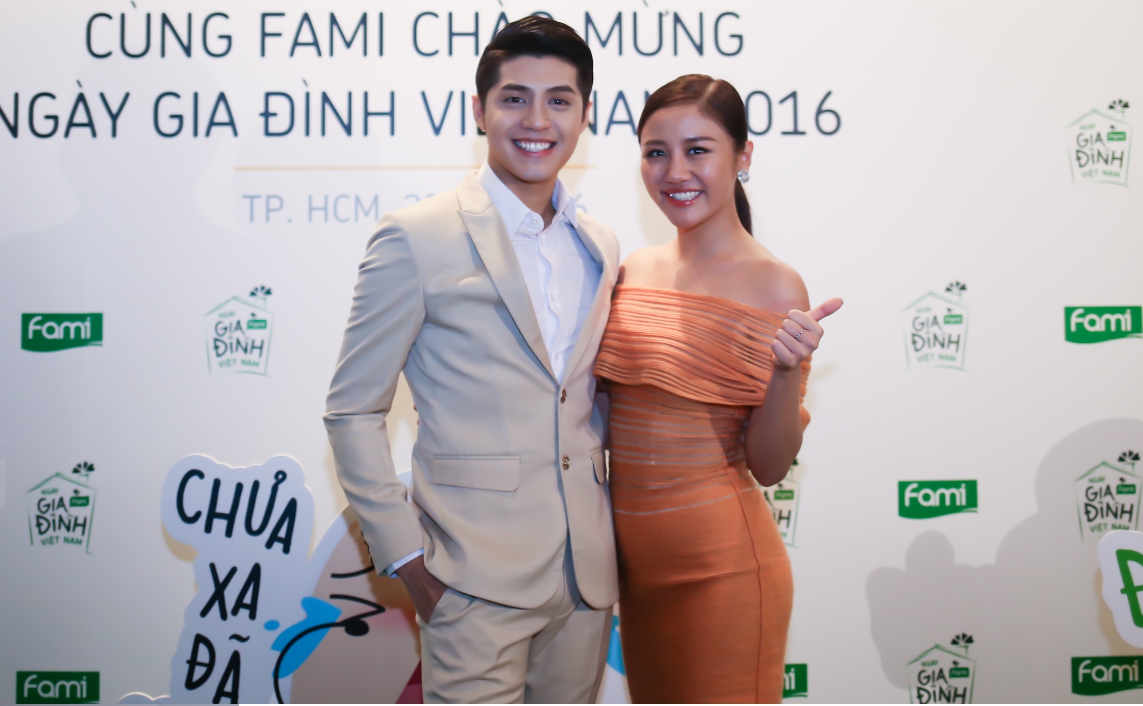 Noo Phuoc Thinh, Van Mai Huong lam dai su ‘Nha la noi 2016’ hinh anh