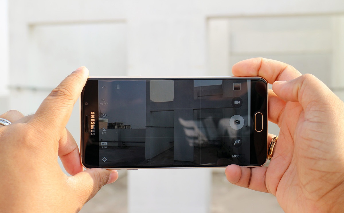 Galaxy A7 2016 anh 2