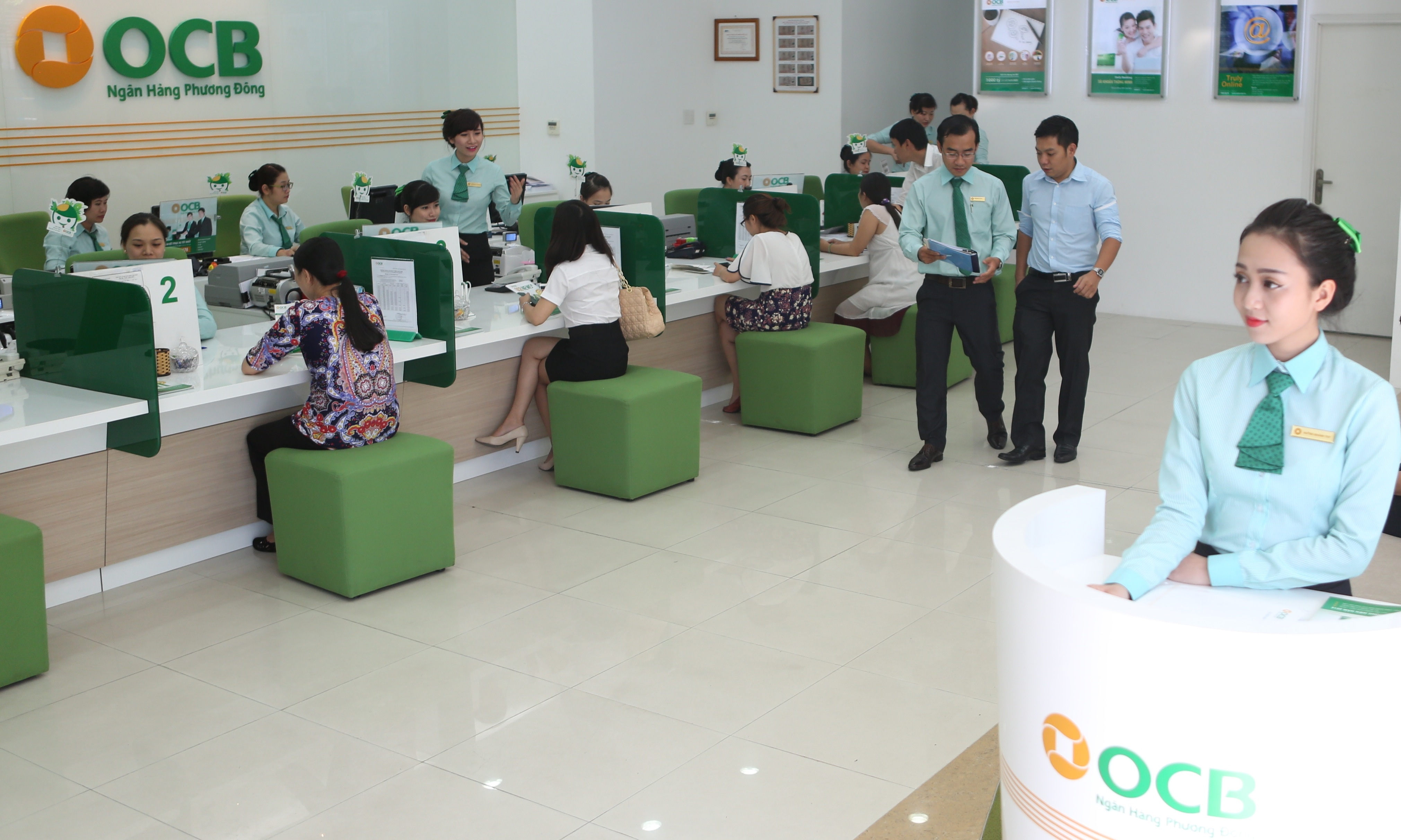 OCB danh nhieu uu dai ky niem 20 nam thanh lap hinh anh