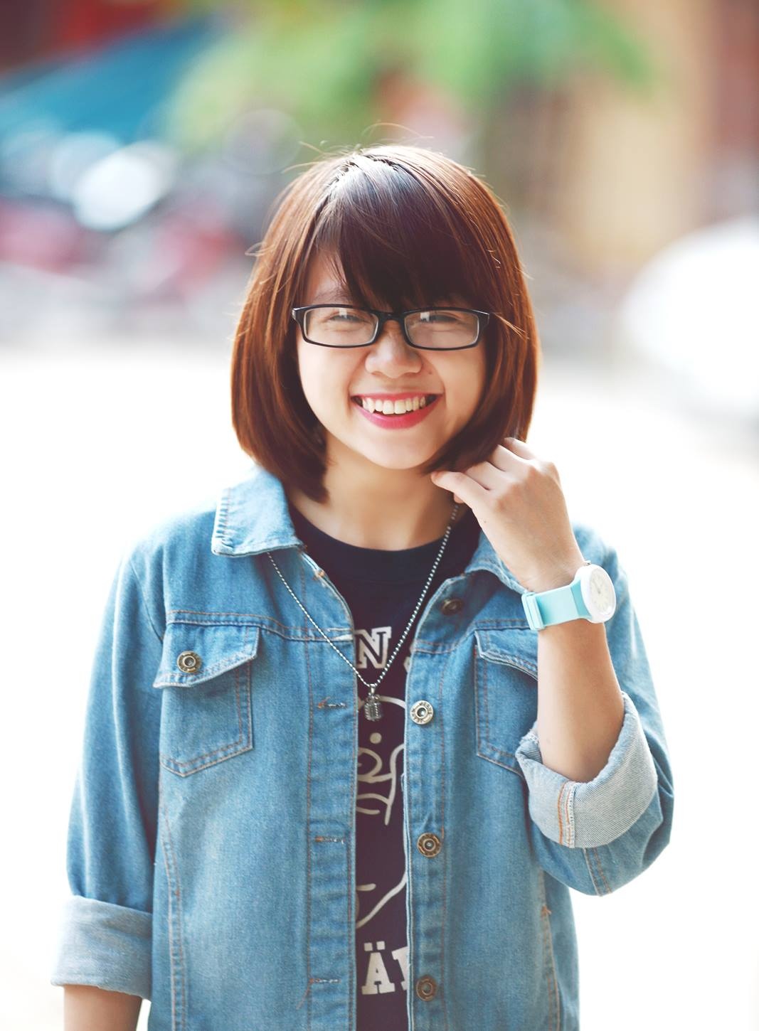 Hoc bong Tu so khong toi giua dam dong anh 3