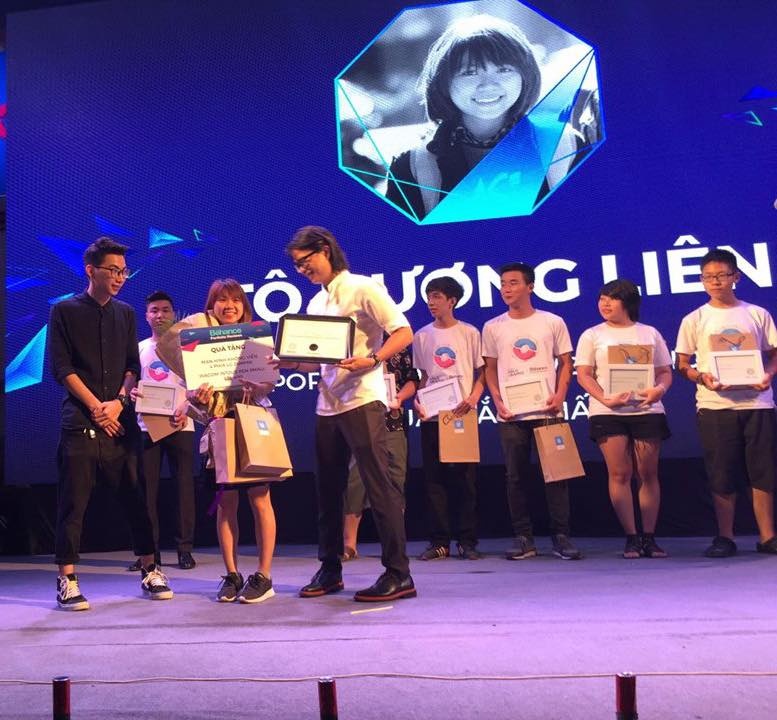 Hoc bong Tu so khong toi giua dam dong anh 4