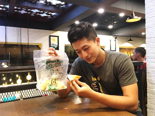 Bi quyet giup Harry Lu giu gin voc dang hinh anh