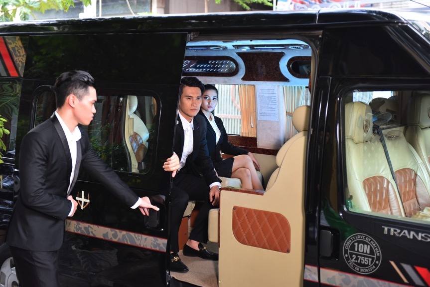 Cong Vinh hop tac voi trinh duyet UC Browser hinh anh