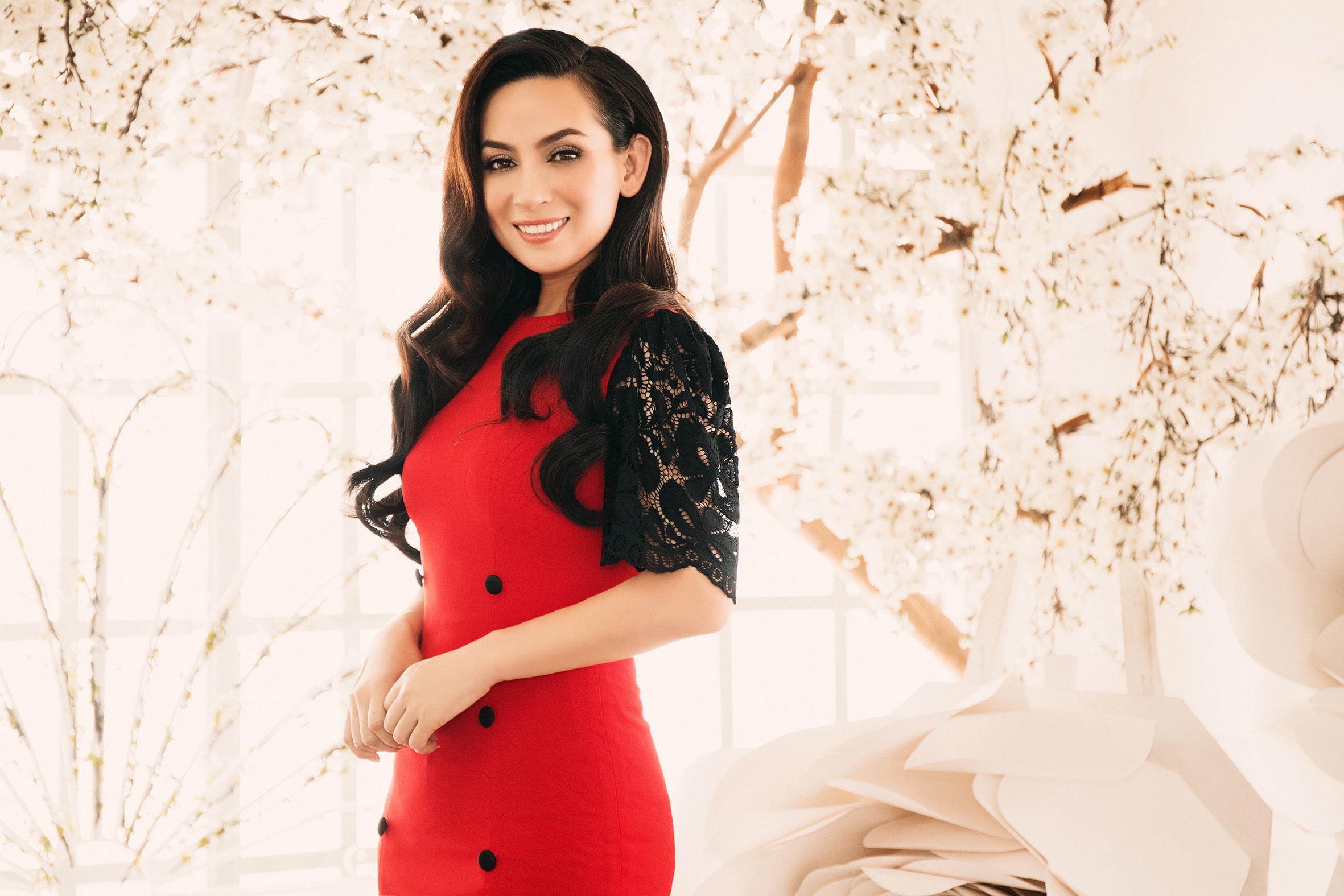 Phi Nhung tro lai Viet Nam voi hinh anh tuoi moi anh 6