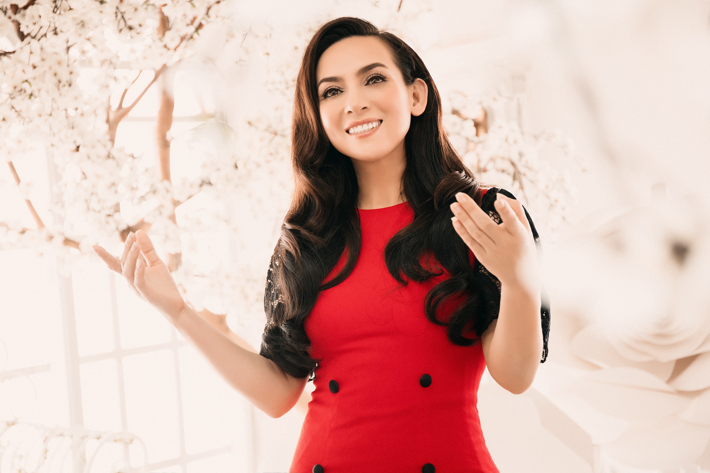 Phi Nhung tro lai Viet Nam voi hinh anh tuoi moi anh 7