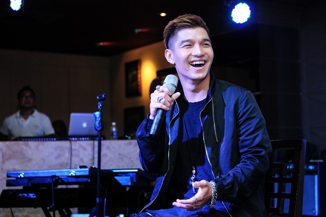 Pho Dac Biet, Cuong Seven ru nhau hen ho kieu moi hinh anh